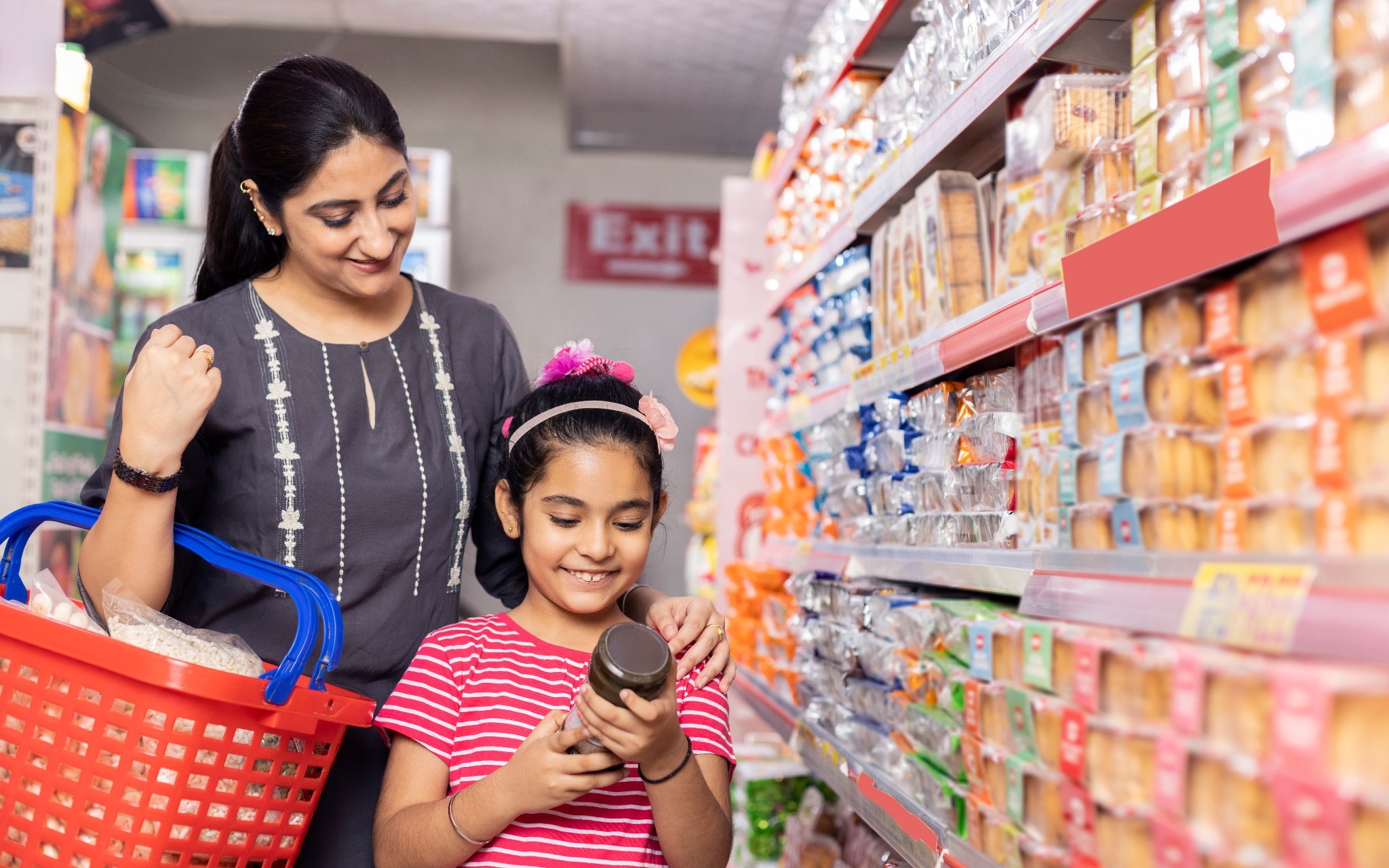 Sample-Worthy Picks for Teens & Adults: Snacks, Skincare & Everyday Essentials